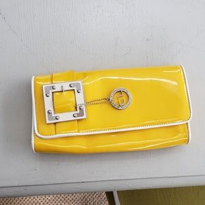 Chinese Laundry Mustard Patent Leather Purse